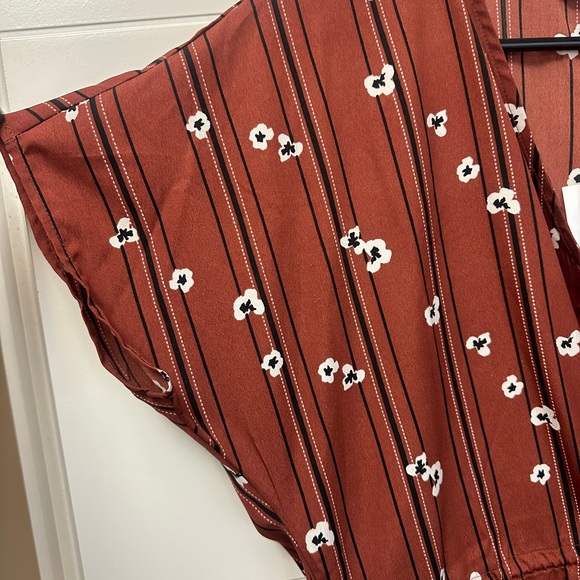 Vertical stripe tunic - Picture 4 of 5